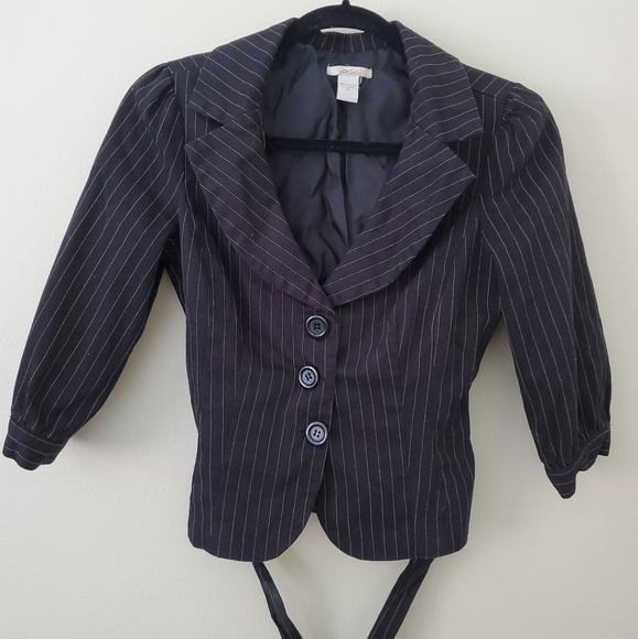 Crop Blazer - Picture 4 of 6